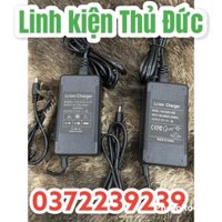 lktd BN. ( Mẫu mới ) Sạc 5S 21V - 3A chuyên pin Li-ion ,có quạt tản nhiệt và đèn led báo đầy.