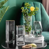 Lọ hoa thủy tinh cao cấp vuông viền vàng