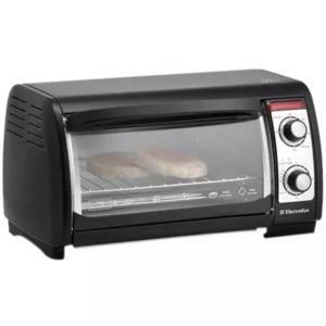 Lò nướng cơ Electrolux EOT3000 (EOT-3000) - 10 lít, 1200W