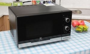 Lò vi sóng Electrolux EMM2308X - Lò cơ, 23 lít, 800W