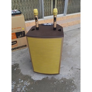 Loa kéo di động Bose 552