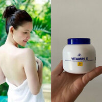 (loại 1) Kem giữ ẩm trắng sáng da vitamin E Đất Nước Thái Lan Aron, giữ ẩm sâu, mờ thâm dùng được cả mặt và body