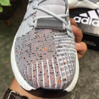 Lốc 05 Quyển Tập Sinh Viên 200 Trang  Kẻ Ngang Vibook TKN200-4 Mẫu Ngầu Nhiên