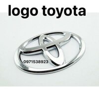 LOGO TOYOTA HILUX. FORTUNER. INNOVA. CAMRY. YARIS. VIOS kích thước 12cm*6cm