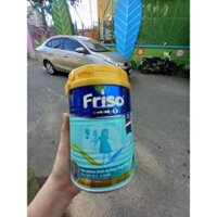 LON SỮA BỘT FRISO GOLD 4 380GR.Date 2026
