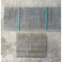 Lồng nuôi gà con: * 1 ngăn dài 60cm, rộng 50cm, cao 45cm; * 2 ngăn dài 80cm-100cm-120cm, rộng 50 cm, cao 45cm