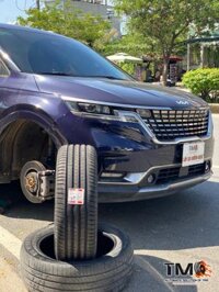 Lốp Chống Đinh Công Nghệ Tự Vá Ô Tô Bridgestone Alenza 235/55R19 (Nhật Bản)