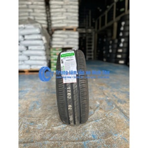 Lốp Kumho 195/60R15 KH27