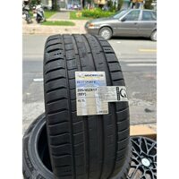 Lốp Michelin 205/45R17 Pilot sport 5 độ cho Vios