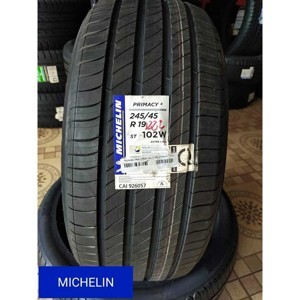 Lốp Michelin 245/45R19 Primacy 4