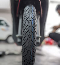 Lốp Pirelli 90/80-14 Angel Scooter cho Vario, Click, AB