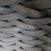 Lốp truoc xe novo  70.90.16 sin so hot