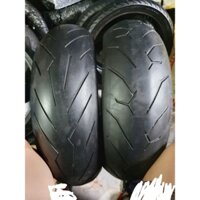 Lốp xe 180/55-17 và 190/55(50)-17. hàng củ tháo xe. chữa cháy . gắn xe pkl. bao chạy , còn ngon lành cực kì ạ...........