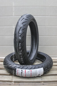 Lốp xe mô tô Bridgestone 120-70ZR17M/C S22 58W - Battlax Hypersport Front