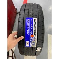 LỐP XE TOYOTA VELOZ CROSS 205/50R17 BRIDGESTONE T005