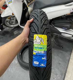 Lốp/Vỏ xe máy Michelin 130/70-16 City Grip 2