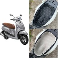 Lót Cốp Xe GRANDE tiện ích, cách nhiệt, chống bẩn, chống nước