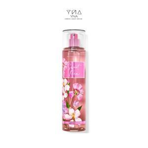 Lotion dưỡng da Bath & Body Works Sweet Pea 236ml