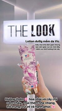 Lotion dưỡng da Victoria Secret Jasmine & Elderberry Bliss (236ml)