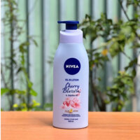 Lotion Nivea oil in lotion cherry blossom & jojoba oil  400ml