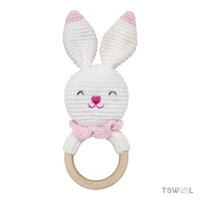 Lục lạc vòng gỗ thỏ trắng khăn hồng len handmade