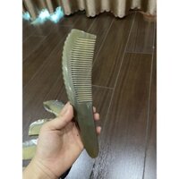 lược sừng chuôi liềm