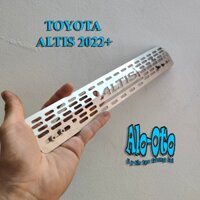 Lưới chống chuột ô tô TOYOTA ALTIS 2022-2024 tấm chắn chuột khoang lái INOX bền đẹp, an toàn cần thiết.