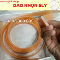 Lưỡi dao gạt mực in lụa 5x25mm lưỡi nhọn hàng, cọ in lụa dày 5ly bản rộng 25mm dài 4m/ cuộn màu trà