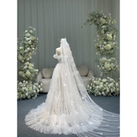 lúp làm lễ đính hoa