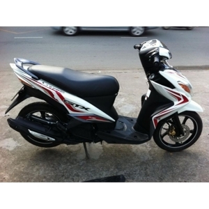 Xe máy Yamaha Luvias GTX Fi