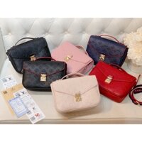 LV pochette metis