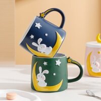 LY CỐC SỨ CẶP ĐÔI CÓ NẮP HÌNH THỎ 400ML KÈM THÌA XINH XẮN