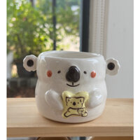 Ly gốm mô phỏng gấu túi Koala ôm bánh gấu nhân sữa