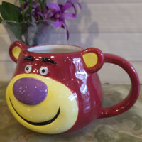 Ly gốm Sứ Disney - Gấu Dâu Lotso Strawberry Bear và Disney 3D Genio Lamp of Aladdin