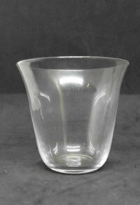 Ly Japanese Tulip Không Chân 310ml