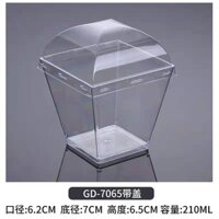 Ly nhựa có nắp 7065 (7×6,7 cm) (thùng 1000c)