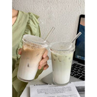 Ly nước thuỷ tinh có nắp đậy kèm ống hút