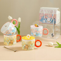 Ly Sứ - Cốc Sứ Quà Tặng phong cách Hoạt Hình Gấu Thỏ, Dung Tích 450ml, kèm Muỗng, Nắp, Hộp quà tặng