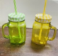 Ly thủy tinh có nắp kèm ống hút 500ml