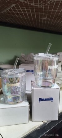 Ly thủy tinh vinamilk kèm ống hút (Kiện 60 cái)