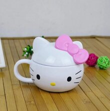 Cốc có nắp Hello Kitty,Doremon SPKT 17