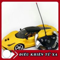 [MÃ CHOI5K GIẢM 5K] Xe Điều Khiển Từ Xa Mở Cửa Chiếu Đèn Dùng Pin Sạc Size Khủng 1:12 MK618A