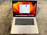 Macbook pro 15 inch 2017 i7 16G 1TB A1707