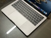 MacBook Pro 2017 MPXV2 Core I5 3.1Ghz/Ram 8GB/ 256GB SSD/ 13.3 inch, Retina (2650x1600)/ Touch Bar