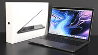 MacBook Pro 2018 15 inch  Core i9 / 32GB / 512B