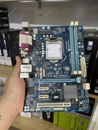 Mainboard Gigabyte B75m-d3v