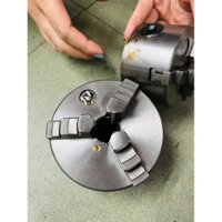 Mâm cặp cơ hãng quả địa cầu K11-130 3 chấu, phi 130mm