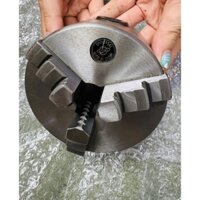 Mâm cặp cơ hãng quả địa cầu K11-130 3 chấu tự định tâm, phi 130mm