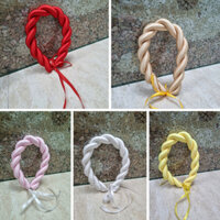 Mấn cô tấm mấn chéo chụp hình áo dài