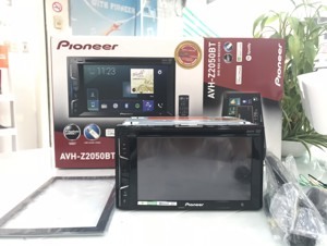 Màn hình DVD cho ô tô Pioneer AVH-Z2050BT
